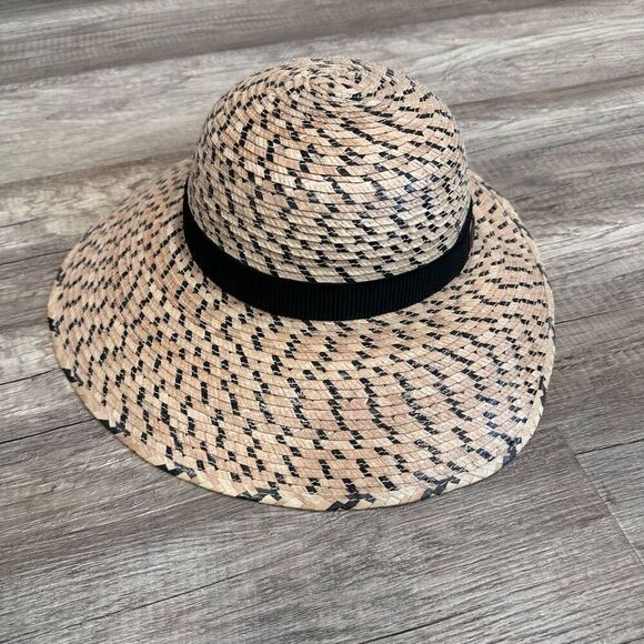 TULA Women Laurel Straw Hat UPF 50 Tan Neutral Outdoor Woven Hat Sun Shade Visor - Picture 5 of 7
